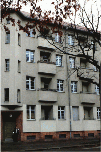 LR01_11_Wohnhaus von Frau Koehnke am Freiaplatz_2012